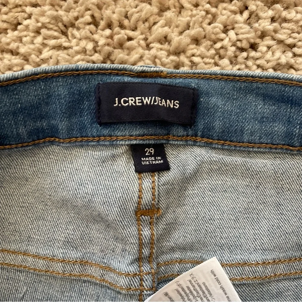 J Crew Vintage Straight Eco Jean in Medium Wash Size 29 - Picture 13 of 16